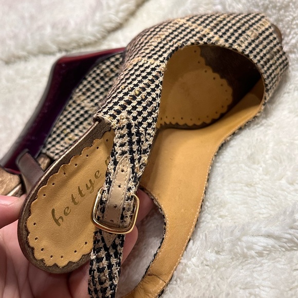 Neutrals Tweed Peeptoe Pumps by Bettye Muller 🤎 - Picture 11 of 12